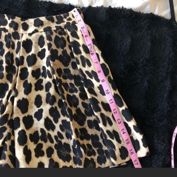 Zara shorts - Picture 6 of 8